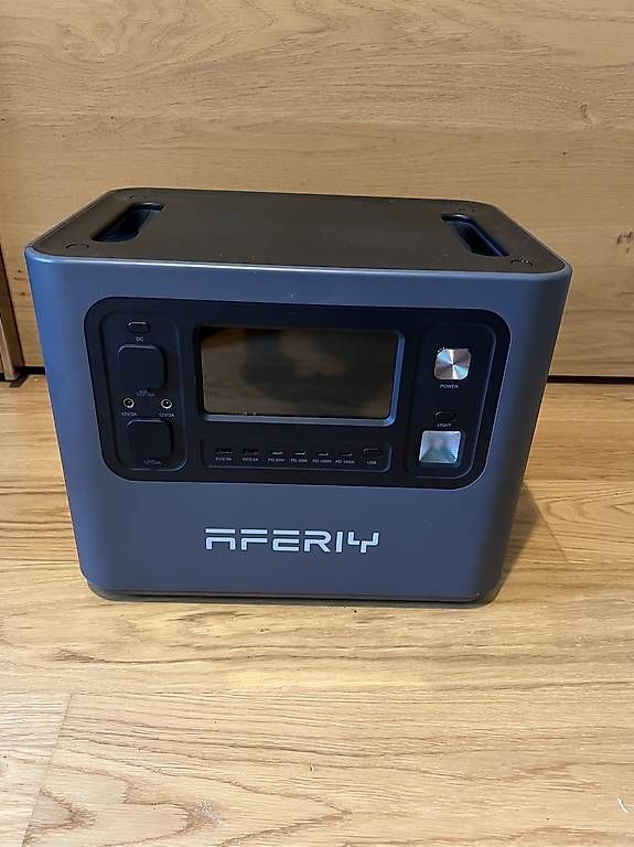 Solargeräte und Solarprodukte: Aferiy p280 Powerstation – Neu (gemäss Beschreibung) aus Zürich von tim_rg66