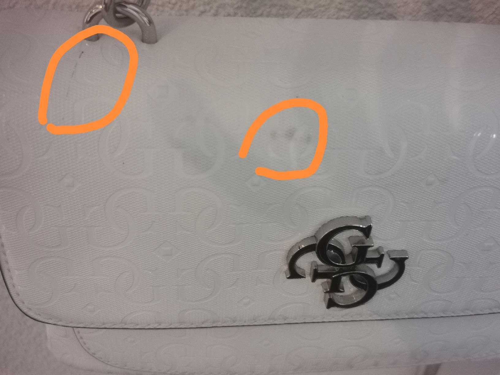 Guess Borse da donna: Umhängetasche Guess – Usato da Zürich venduto da ssi_6pt7 4