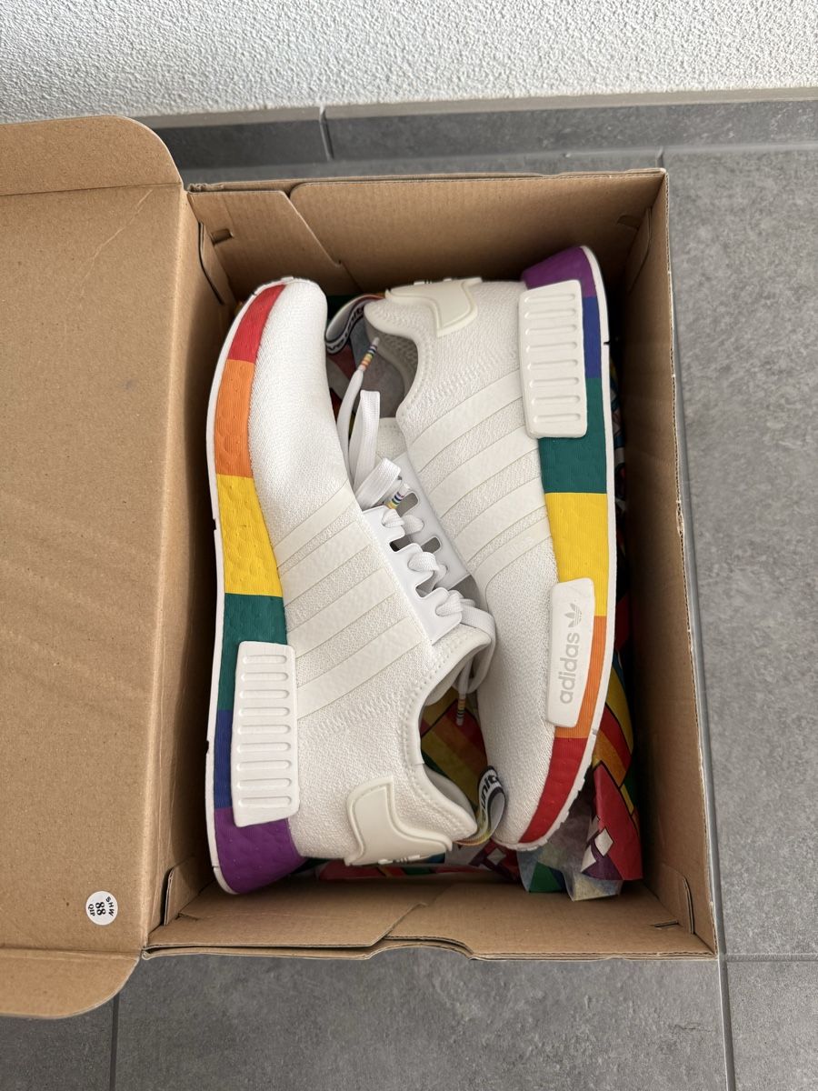 Adidas Chaussures hommes: Adidas NMD Pride Edition, Gr. 40 – Neuf avec emballage d'origine à Sarmenstorf par Ravengod99 4