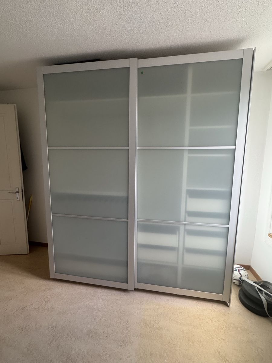 Armadi: Kleiderschrank – Usato da Wald ZH venduto da abi_9v52