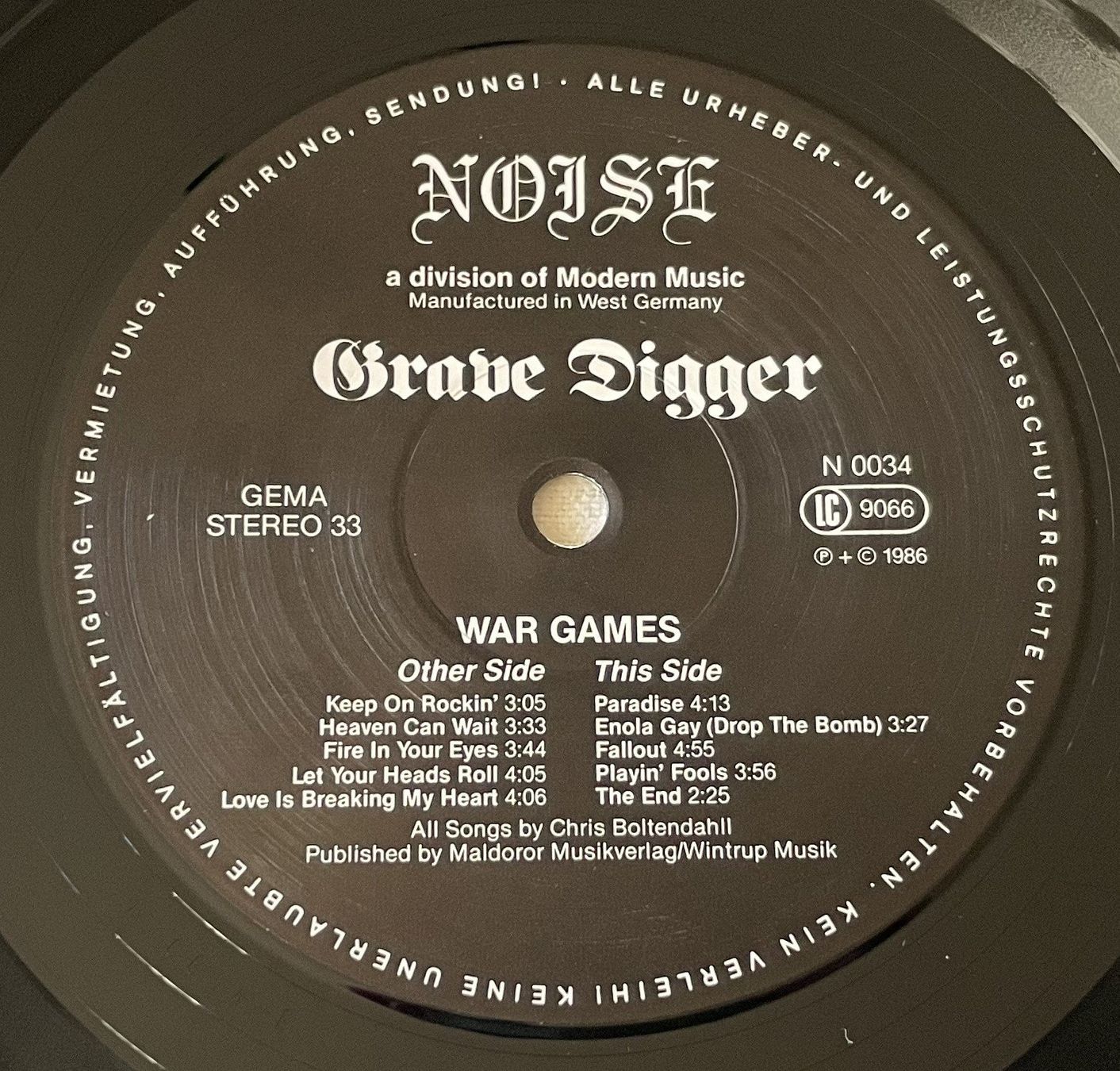 Dischi in vinile: Grave Digger - War Games - LP - 1986 - First Press - OIS – Usato da Uster venduto da Zardodel 5