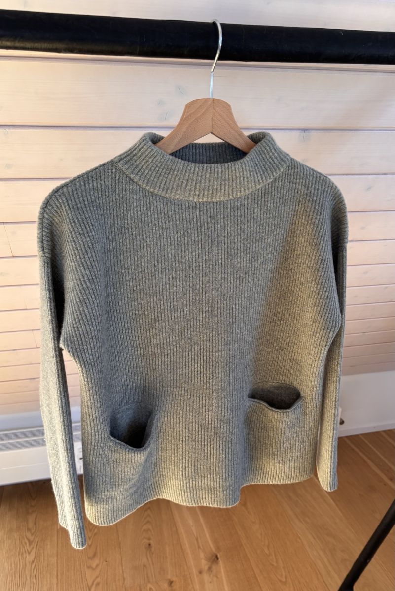 Maglioni & Felpe: MASKA wool sweater, size S, Laurel Green Melange – Nuovo (secondo la descrizione) da Kilchberg ZH venduto da ben_pc68 1