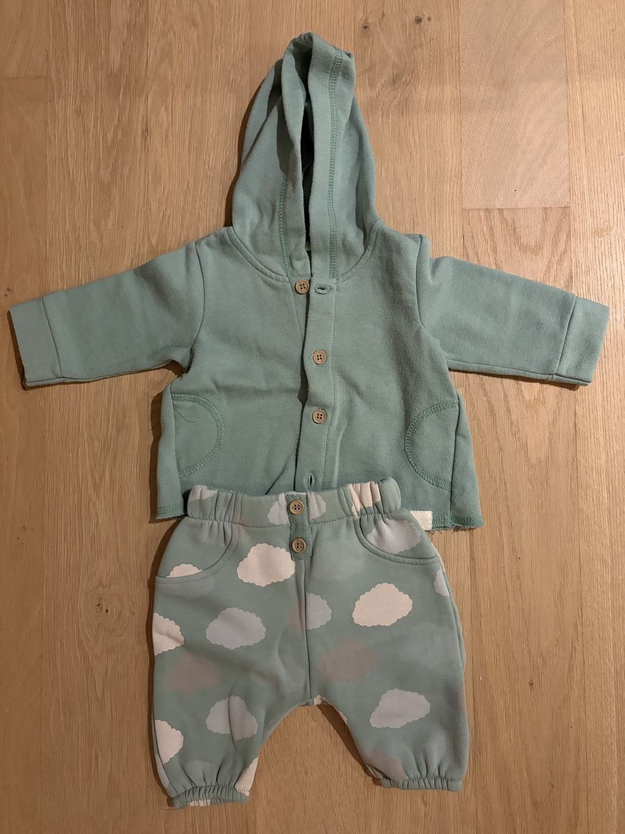 Benetton Lotti & Set di vestiti: Baby Set Benetton 62 – Usato da Rombach venduto da rubia.ndy