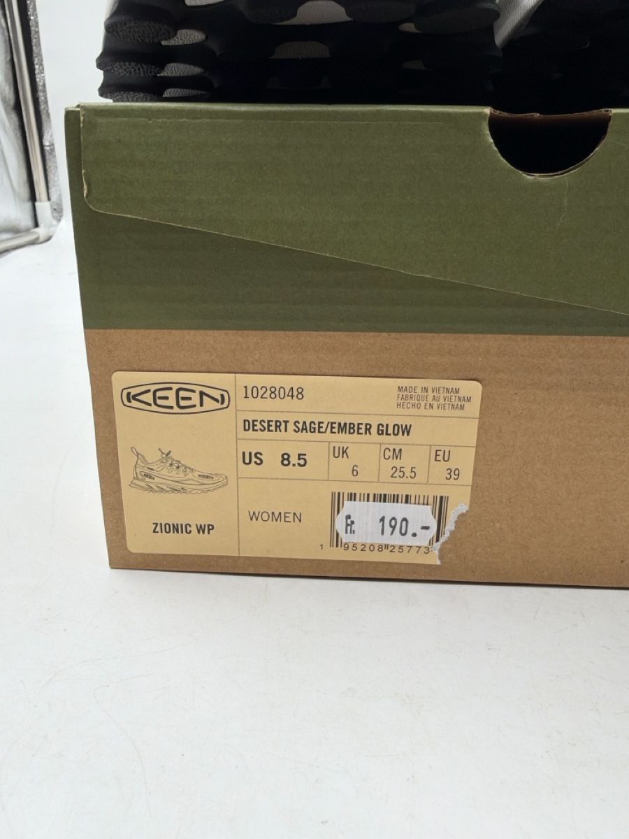 Keen Damenschuhe: Keen Wanderschuhe Zionic WP Grösse 39 neu – Neu und originalverpackt aus Sirnach von Gin_kobi02 4
