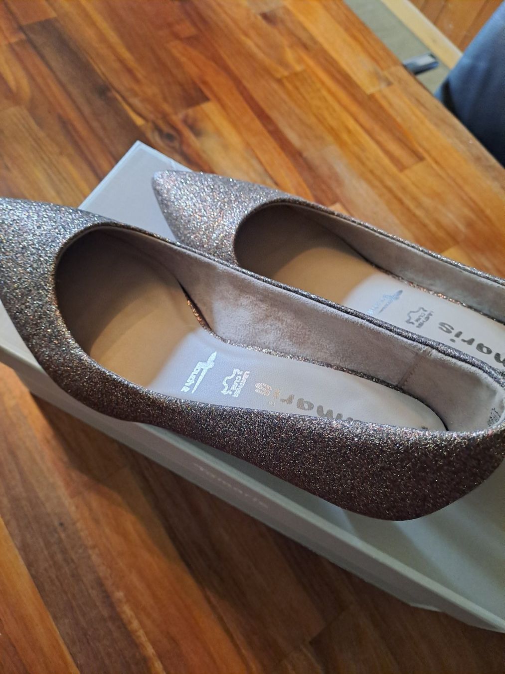 Tamaris Scarpe da donna: Tamaris Glitzer Pumps Gr.40 – Usato da Emdthal venduto da kasira 3