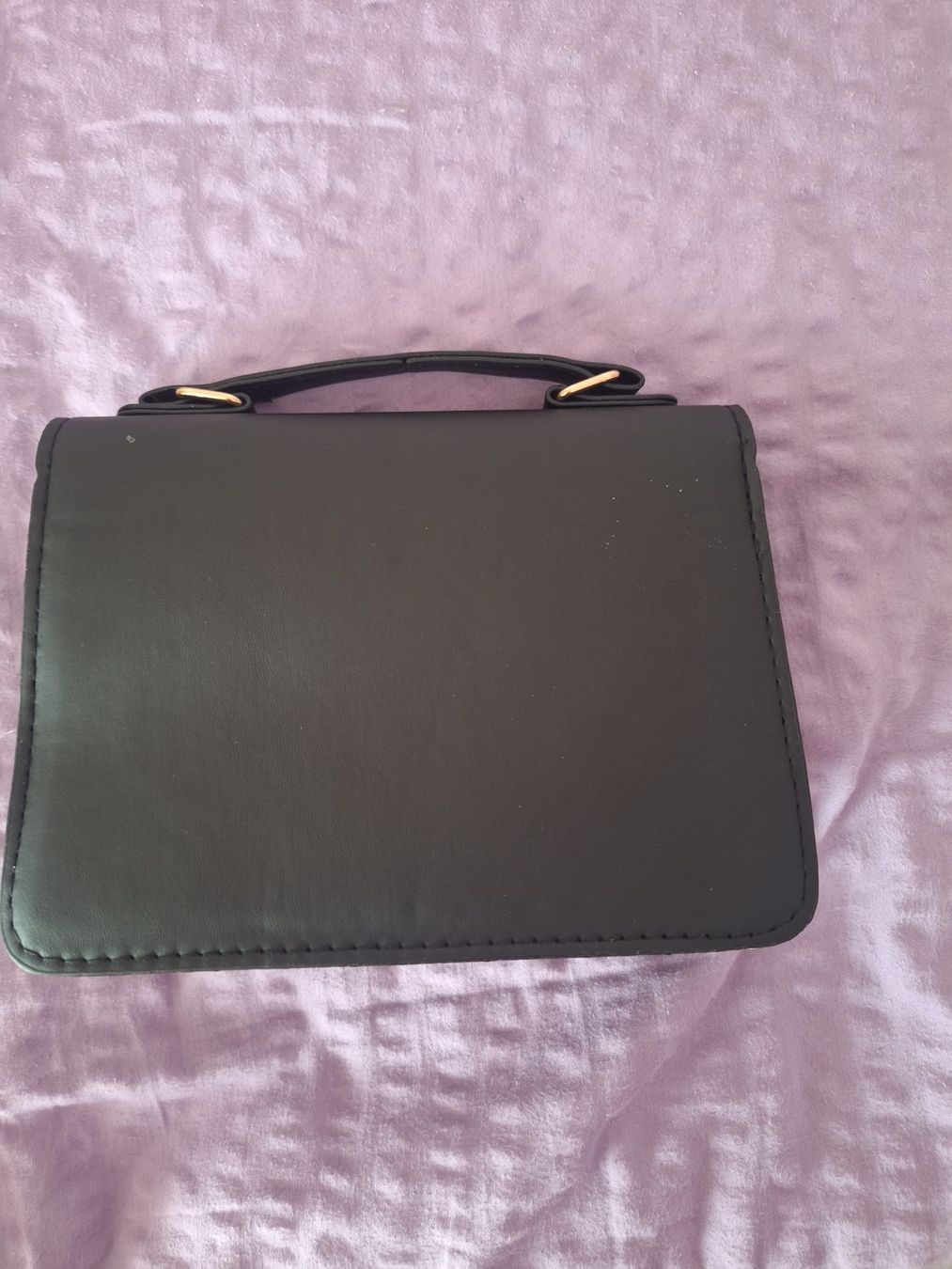 Borse da donna: Schwarze Tasche mit Schmetterling Klappentasche Damengrösse – Nuovo (secondo la descrizione) da Ruswil venduto da ben_y6gj 3