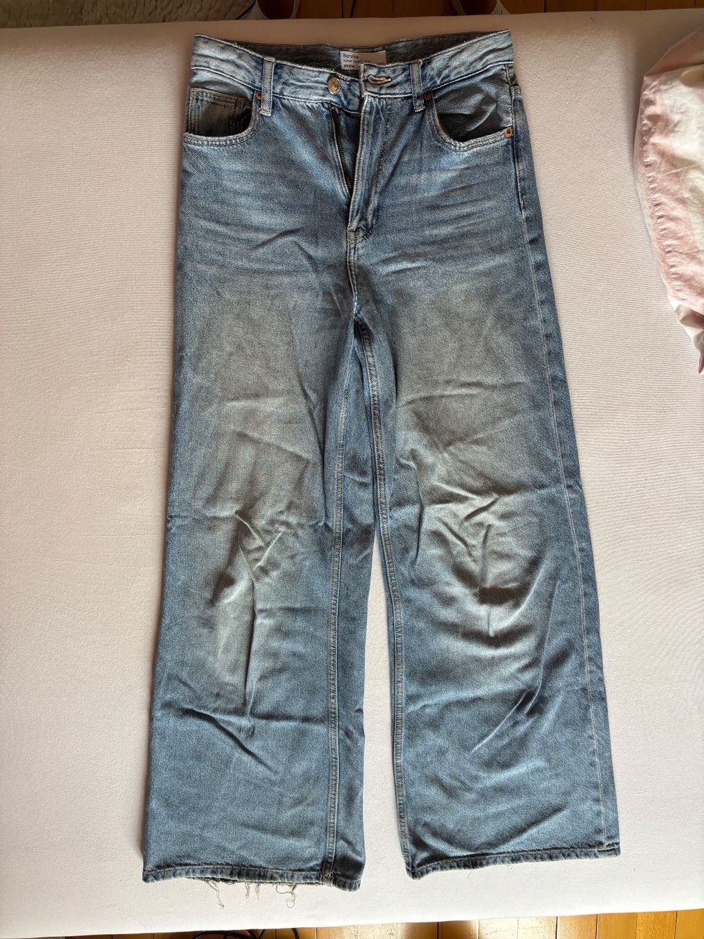 Bershka Pantalons: Blaue Jeans – D'occasion à Luzern par julopaji