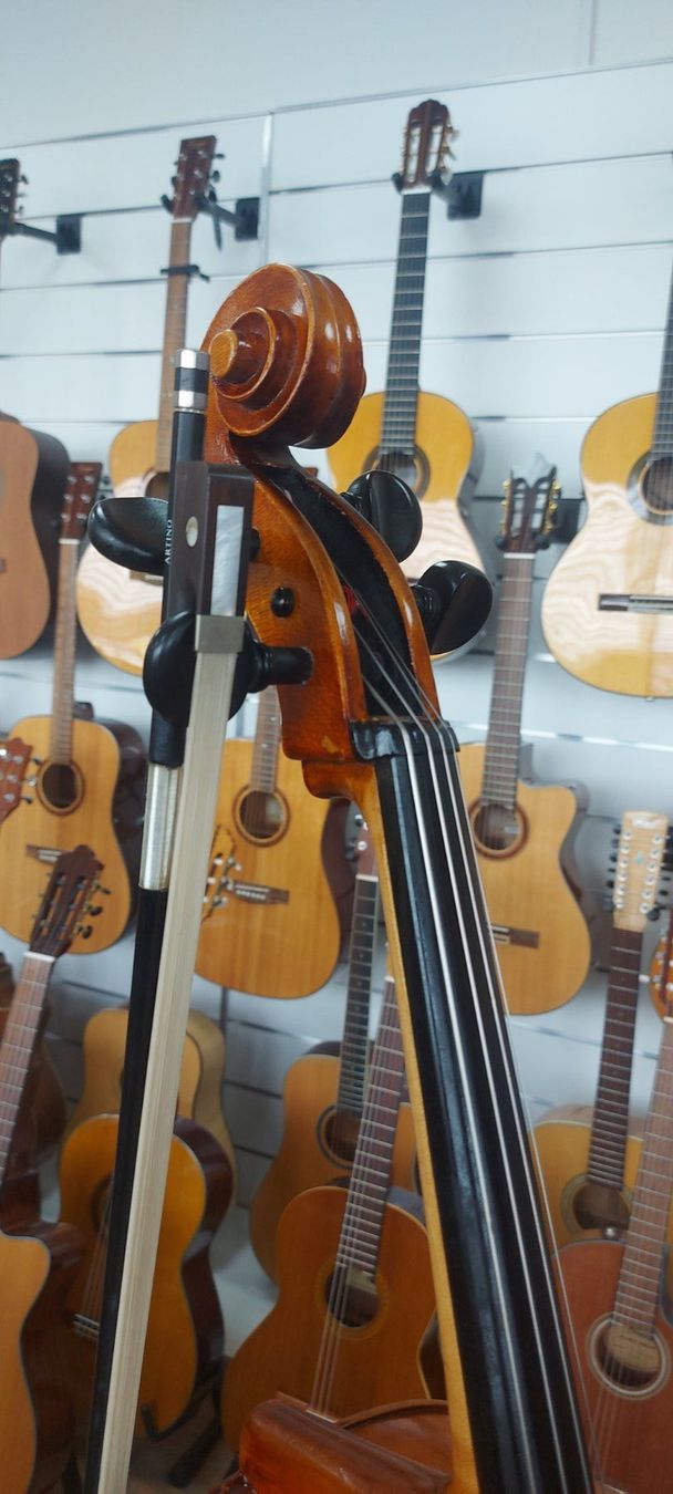 Strumenti musicali: 3/4 Cello  Made in Germany inkl.bogen – Usato da Glattbrugg venduto da Swissmusik 2