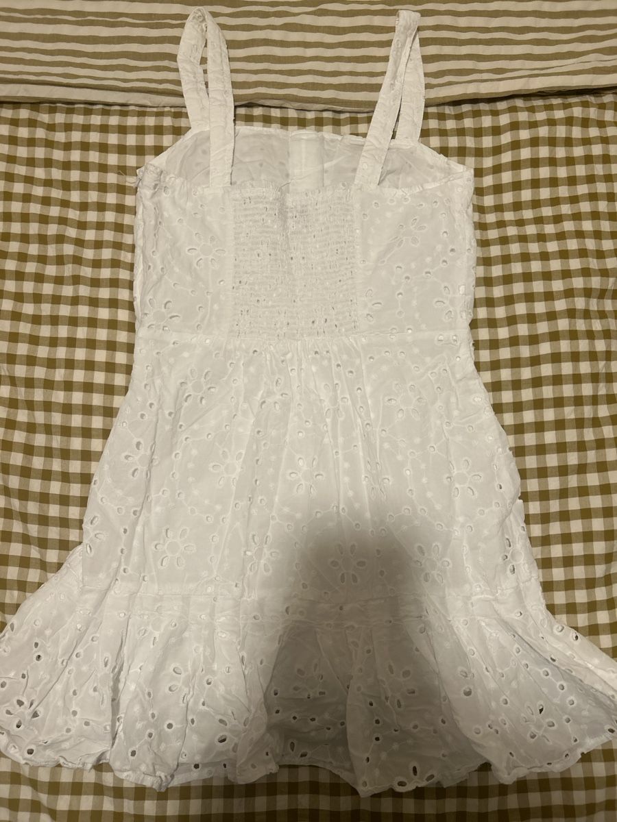 Vestiti: Cute white dress – Usato da Lausanne venduto da yaz_gkb6 1