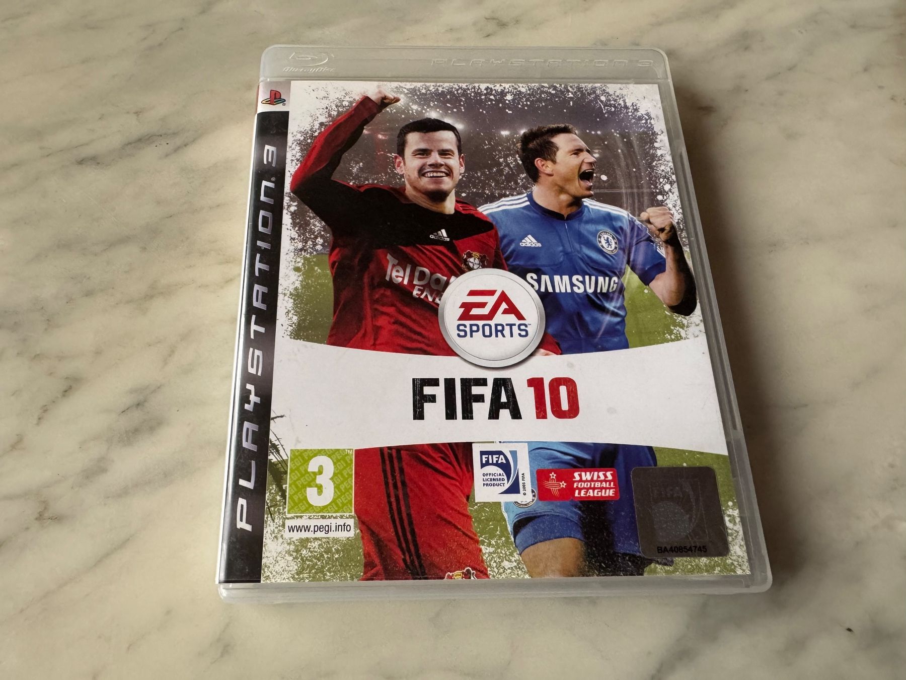 Sony Jeux: FIFA 10 SPIEL FÜR PS3 – D'occasion à hägendorf par twilightprincess