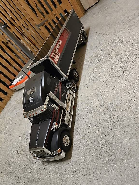 Tamiya Modellismo RC: Tamiya Knight hauler – Usato da Jona venduto da Mminispeed