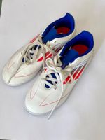 Fussball Hallenschuhe Grösse 34