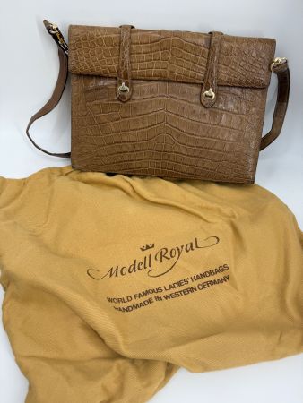 Modell Royal Vintage Leder Handtasche