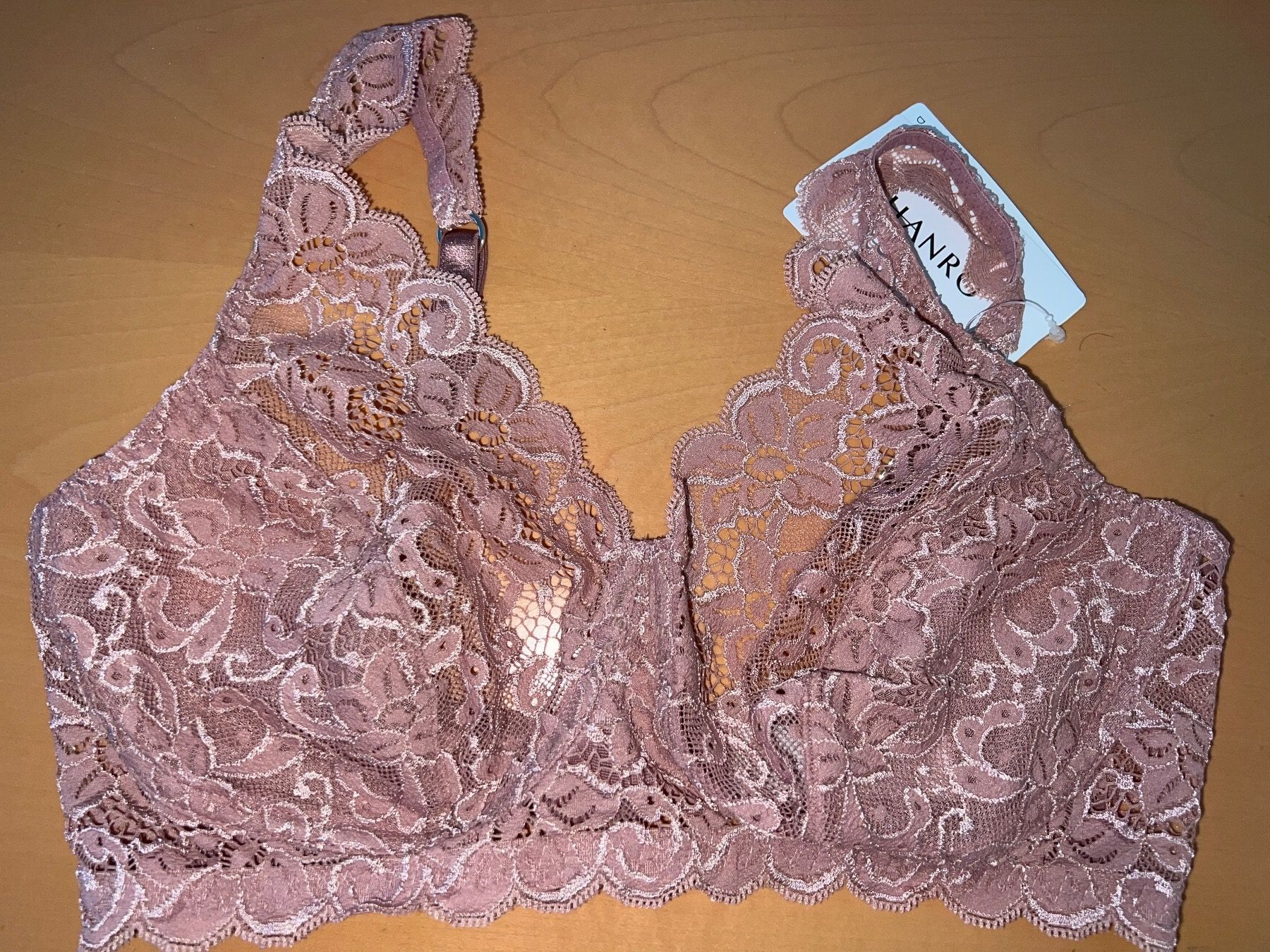 Hanro Altra biancheria intima: BH HANRO 75D neu – Nuovo (secondo la descrizione) da Dornach venduto da samuti