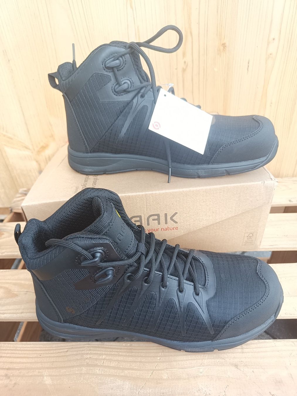 Herrenschuhe: Baak Sicherheitsschuhe S3 SRC ESD 39 – Neu und originalverpackt aus Oberegg von 19franzi94