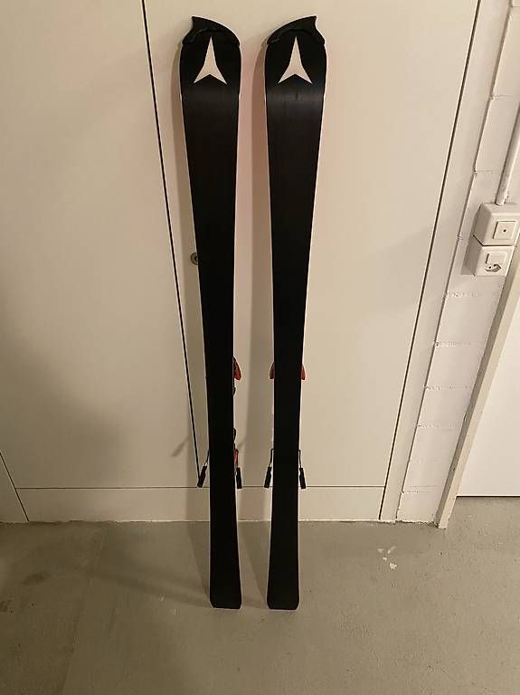 Atomic Skis: Atomic Fis Redster S9 152cm – Gebraucht aus Baar von sim_vl9f 2