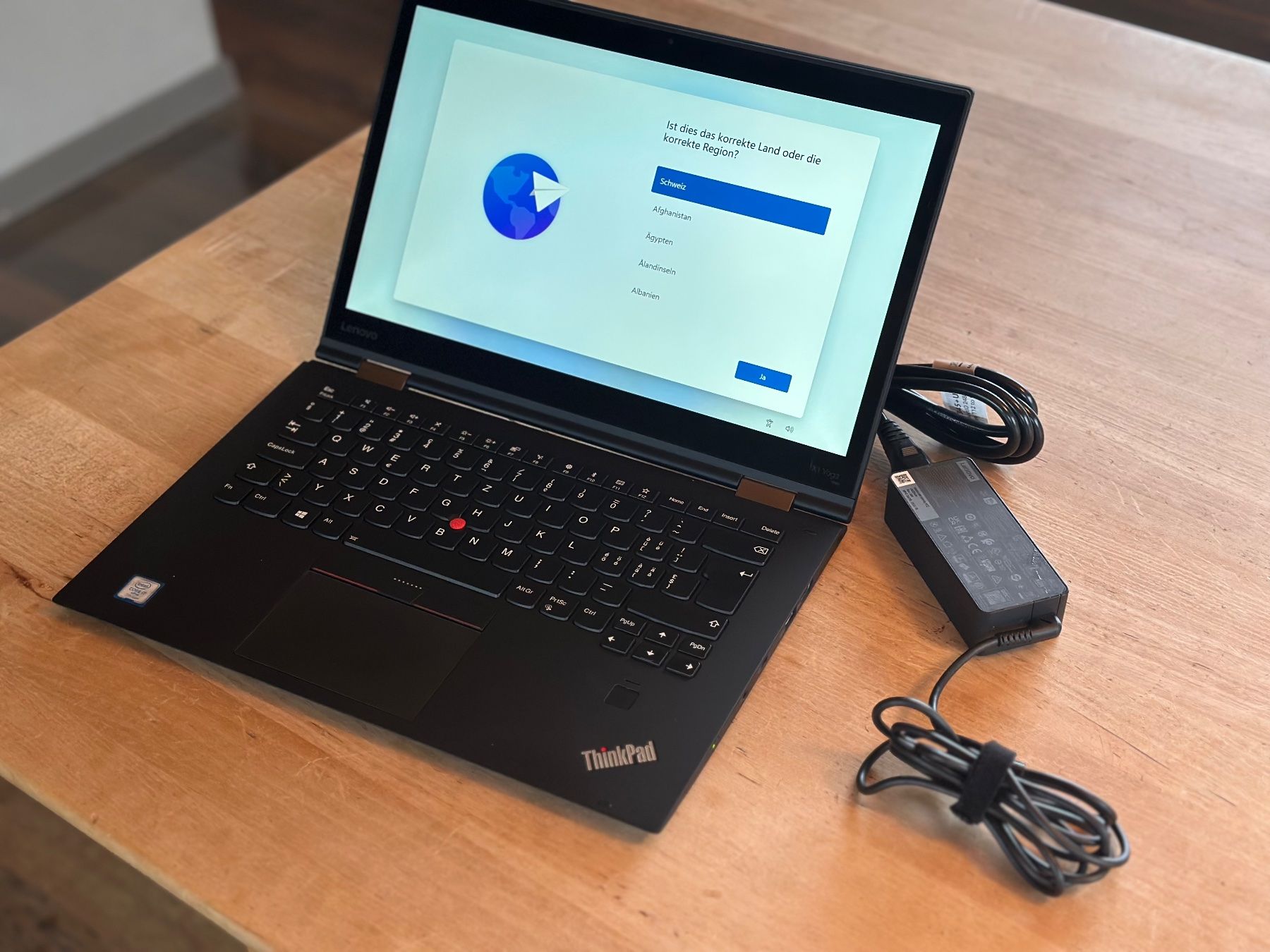 Lenovo Notebook: Lenovo ThinkPad X1 Yoga 2nd Generation – Usato da Giswil venduto da Hannes89