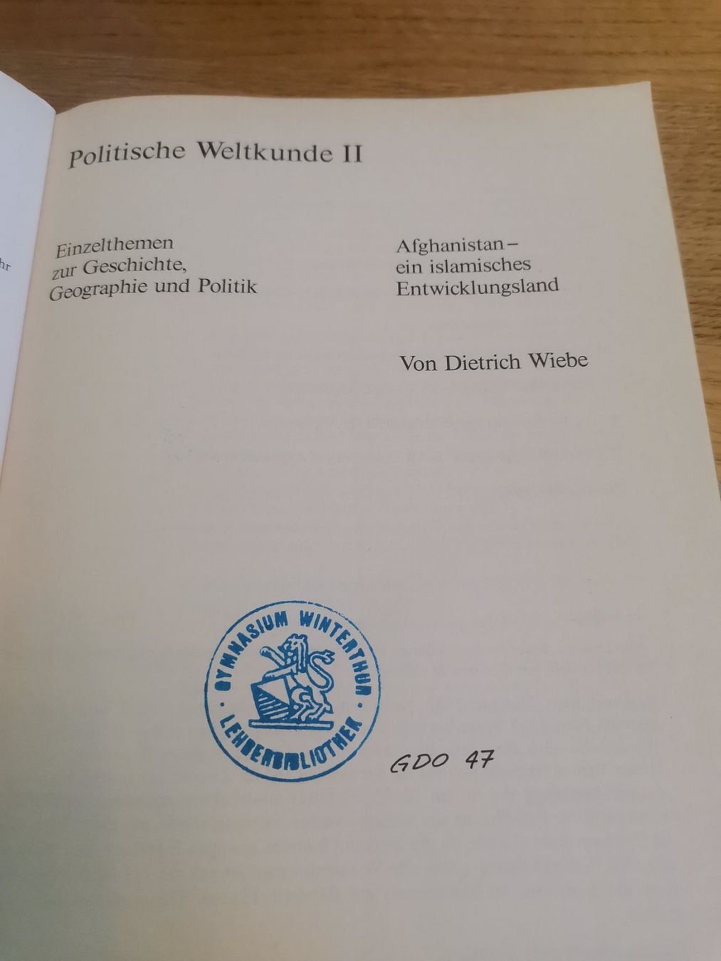 Bücher: Politische Weltkunde II – Gebraucht aus Wiesendangen von MMoretto 1