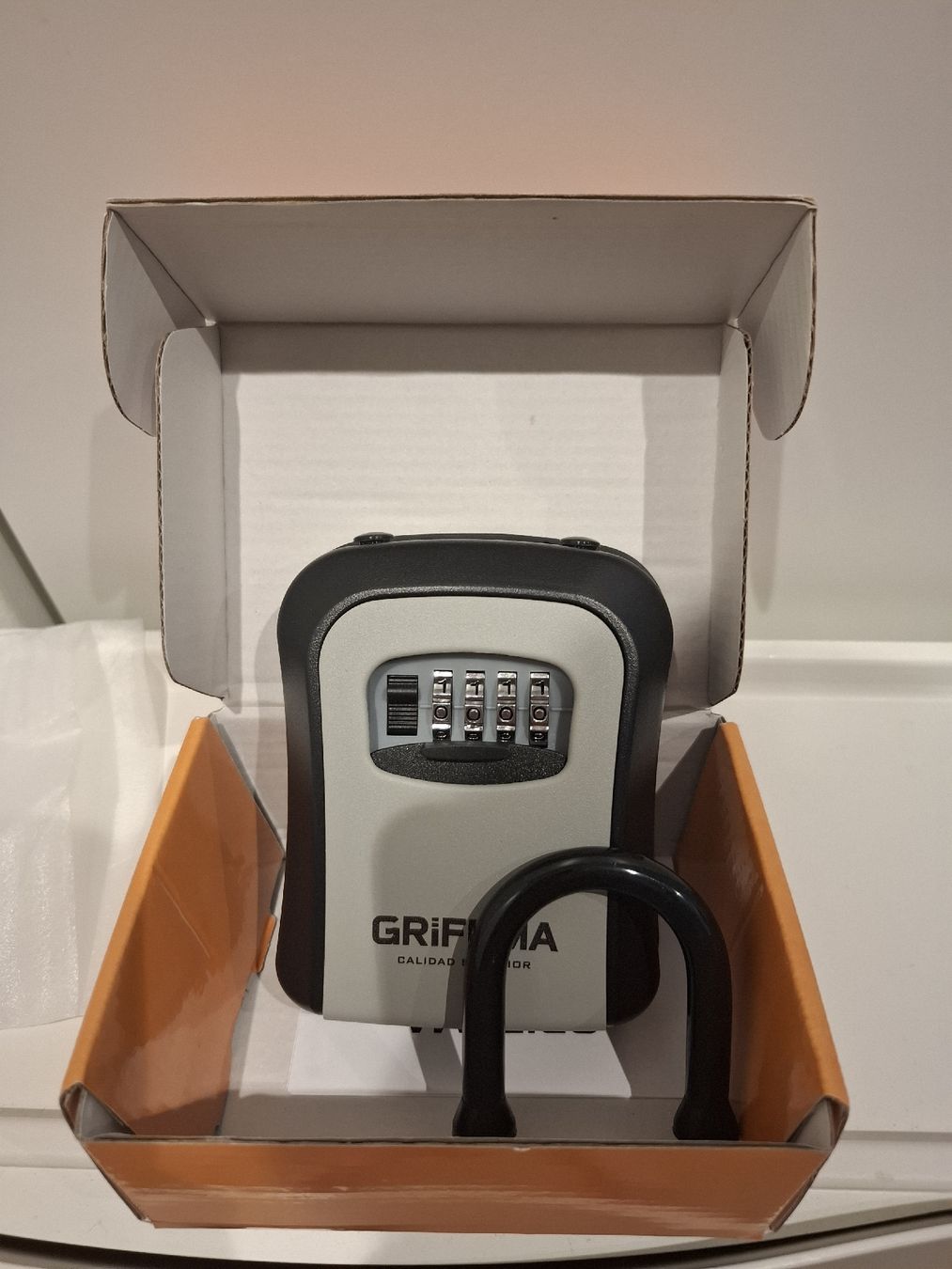 Cadenas: key safe box, new – Neuf avec emballage d'origine à Zürich par pto_6wfs 2