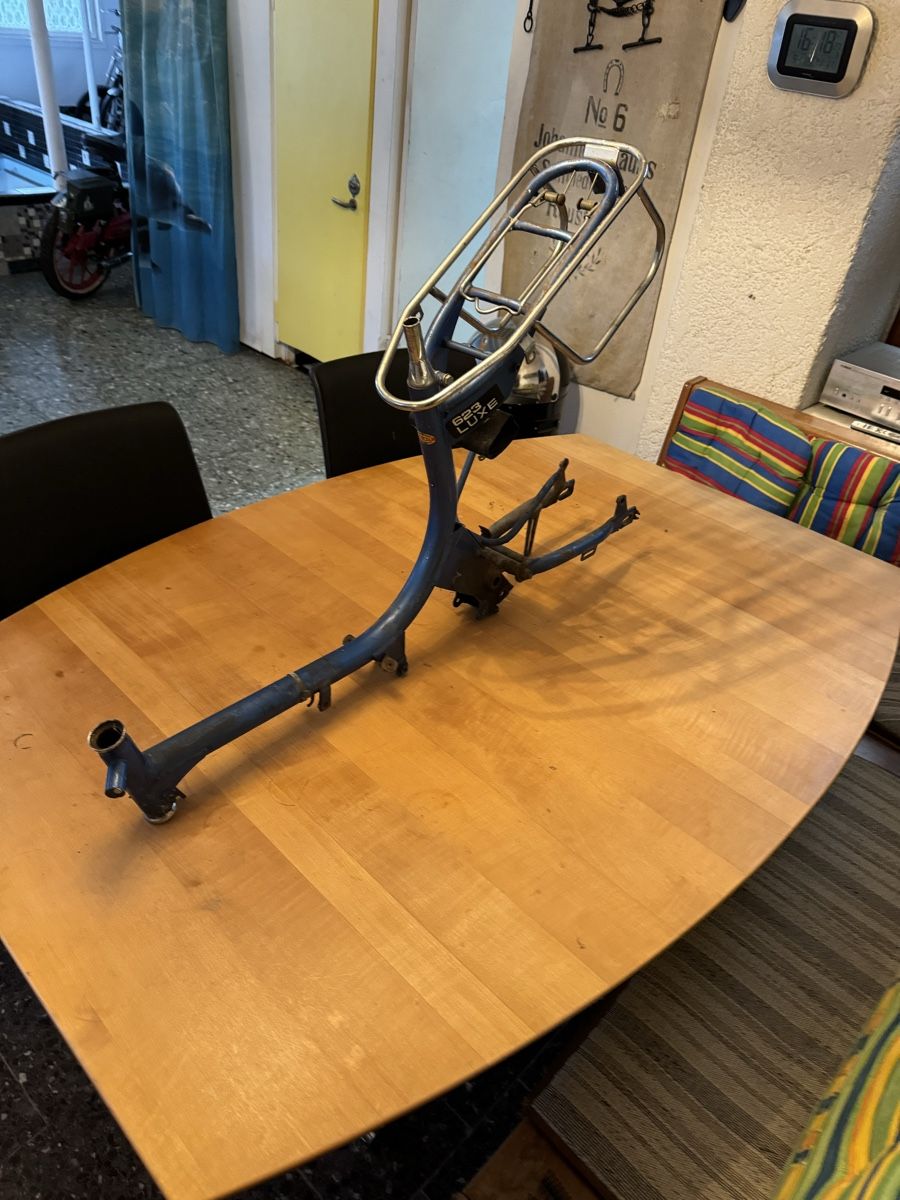 Sachs Parti ricambio per ciclomotori: Sachs 503 623 Rahmen – Usato da Dübendorf venduto da Sachs621 2