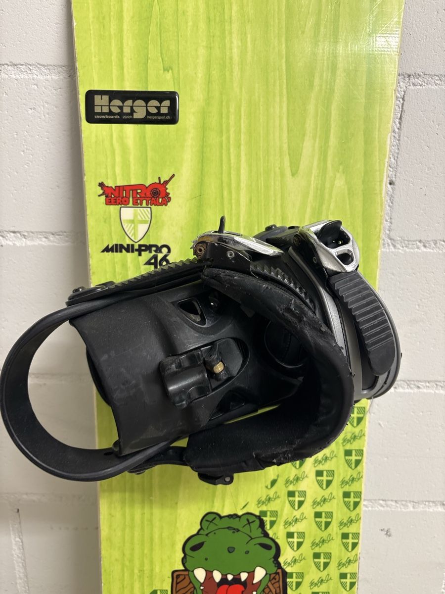 Board: Snowboard Nitro Herger mit Bindung Mini-Pro 46 gebrauchter Z – Usato da Brüttisellen venduto da Tania950S 6