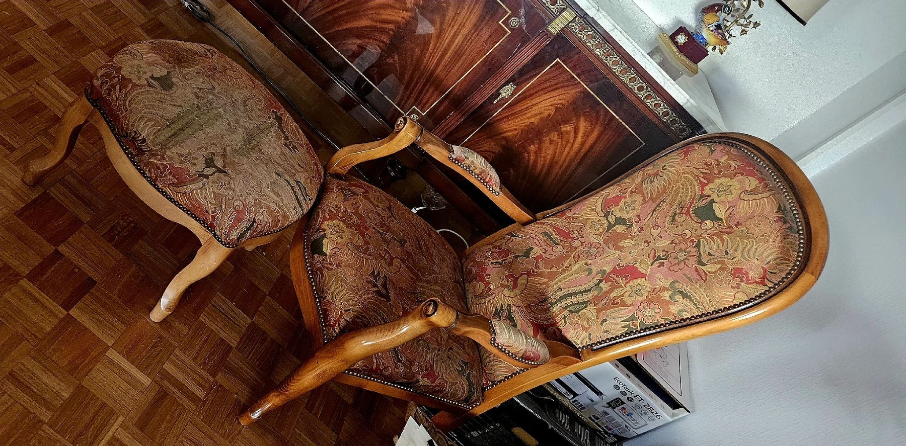 Poltrone: petit salon Louis – Usato da Lausanne venduto da Mojdeh_Napi 1