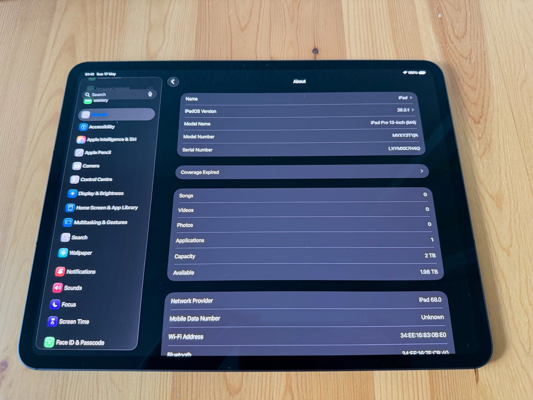 Apple Tablet PC: iPad Pro M4 13" 2TB 5G – Usato da Zürich venduto da pf_ 9