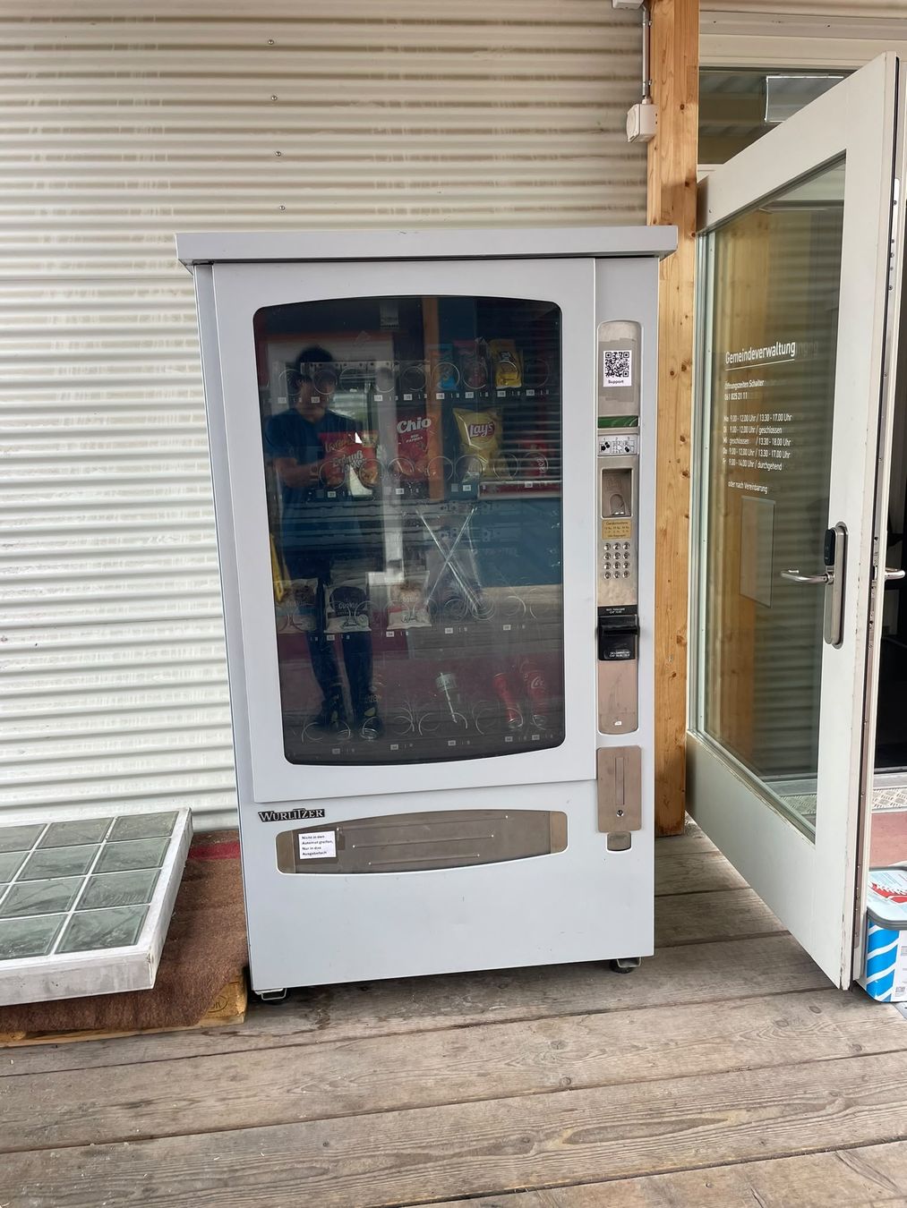 Wurlitzer Altro per Gastronomia & Hotel: Wurlitzer 1000 Snackautomat  – Usato da Seewen SO venduto da Jonas-03 3