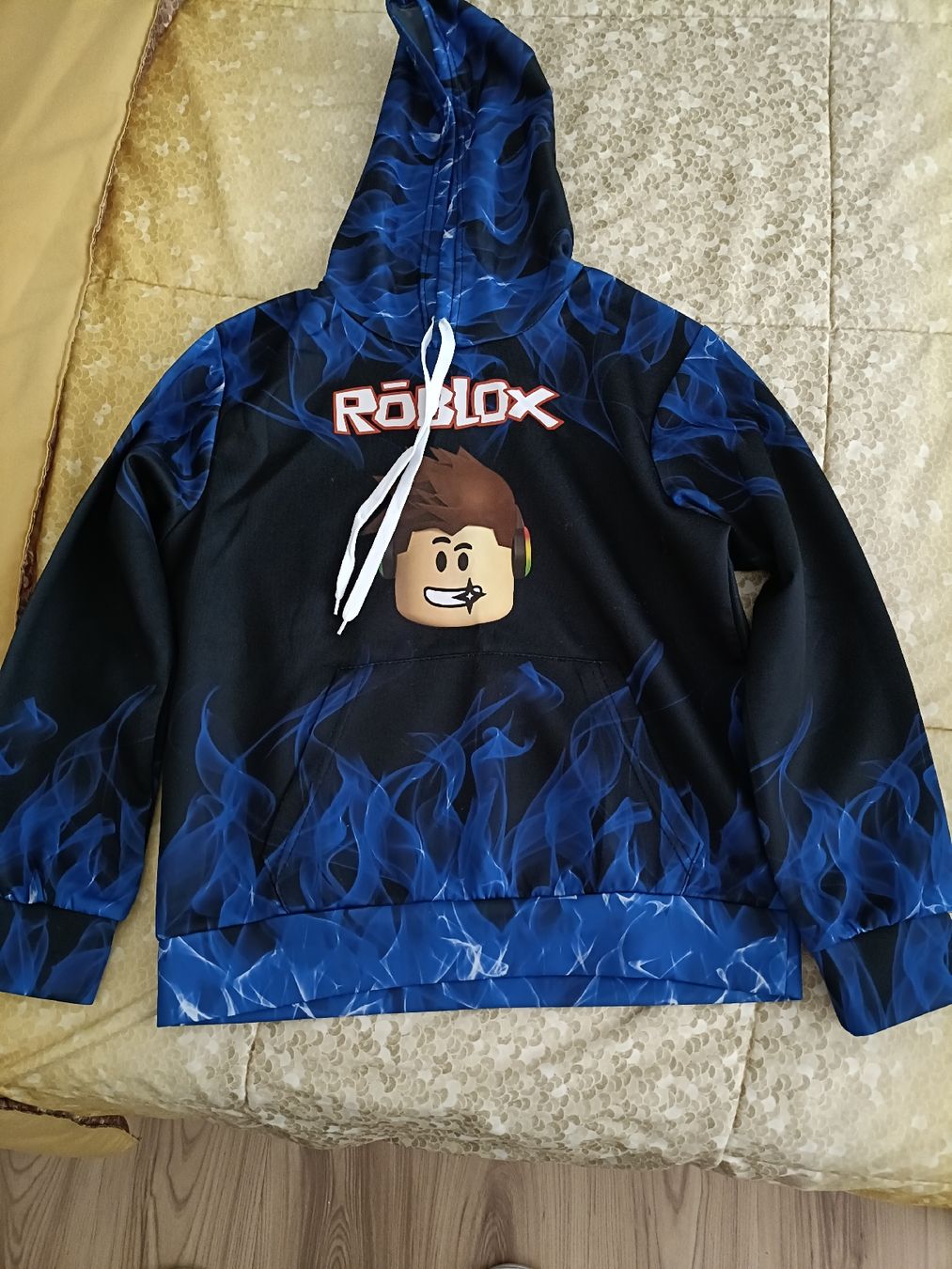 Pulls et sweat-shirts: Pullover Kind Roblox – D'occasion à Domat ems par Marika2213 1