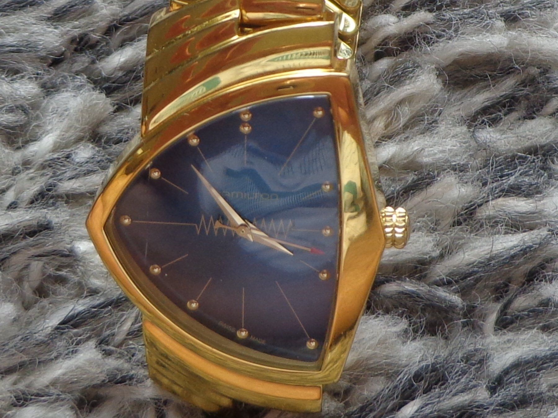 Hamilton Orologi: Montre Hamilton "Ventura" Quartz – Usato da Pully venduto da UCA01 1