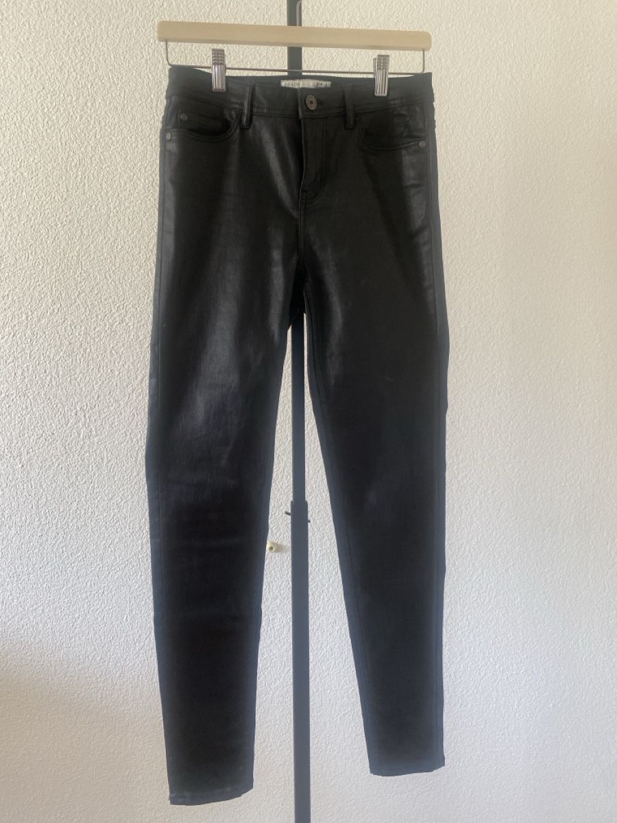 Pantaloni: Coole schwarze Damen Hose, Grösse 36 – Usato da Birmenstorf AG venduto da Midget0