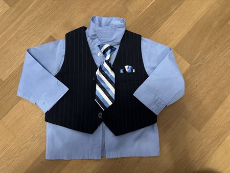 Festliches Kinder Outfit – Hemd, Weste & Krawatte
