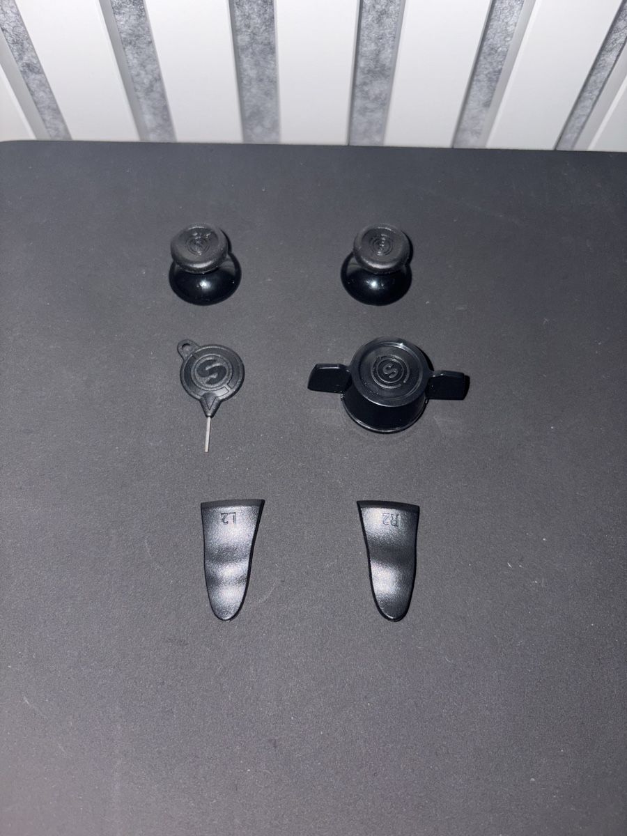 Controller: SCUF Gaming Ps4 Controller mit Zubehör  – Gebraucht aus Andelfingen von Hauswurzn 2