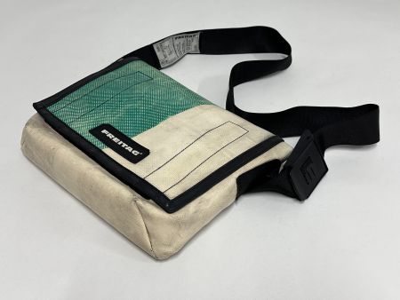 Freitag Tasche F11 Lassie, crème/grün