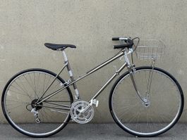 Damen Velo VITUS Komplett Überholt.