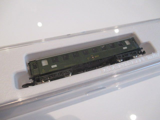 Wagon Märklin 8748 Vert Dans Sa Boîte D'origine, Occasion, Train Miniature