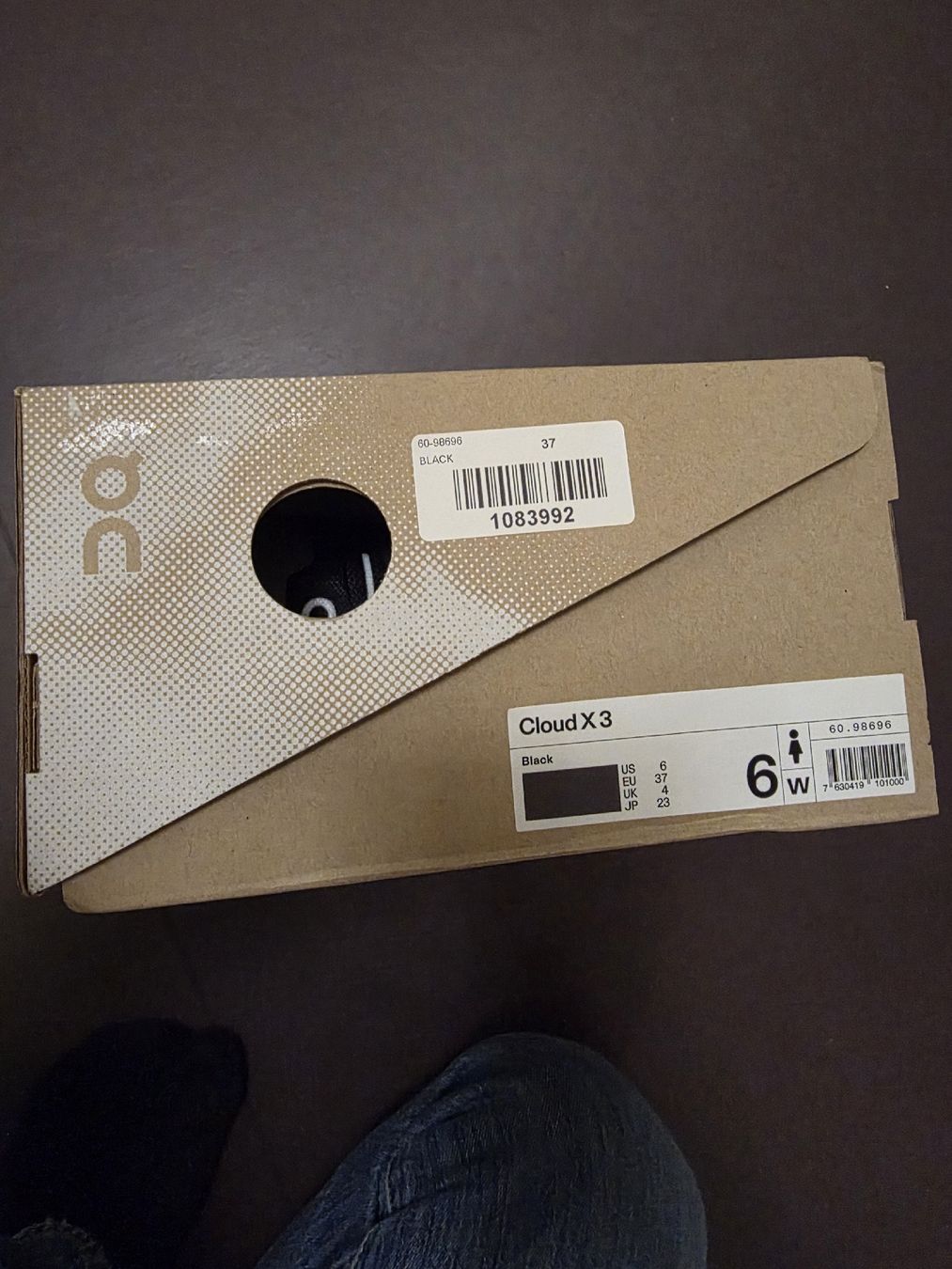 Scarpe da donna: On Cloud X, Damen Gr. 37, Schwarz, neu – Nuovo e nell'imballaggio originale da Zürich venduto da qer_2t8q 6