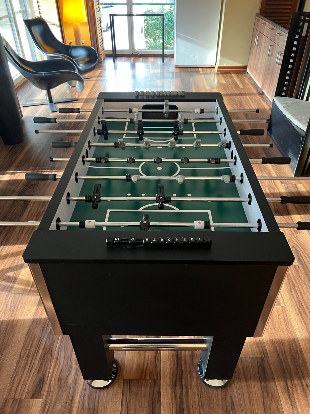 Spiele: TUNIRO - Kickertisch PRO Schwarz  / Tischkicker – Gebraucht aus Zürich von susanna09