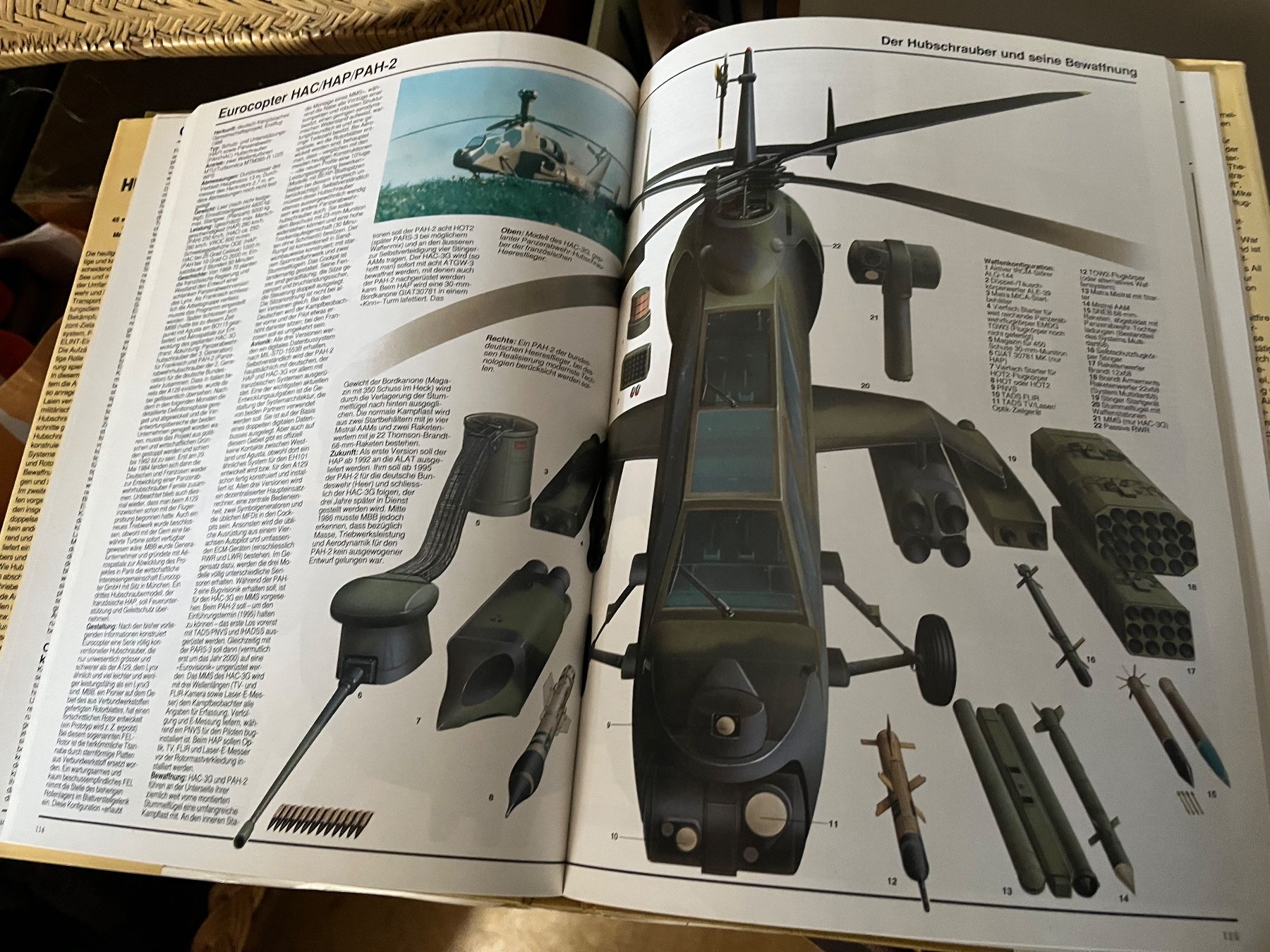 Libri: Buch;Moderne Militär Hubschrauber – Usato da St. Gallen venduto da katercarlos 2