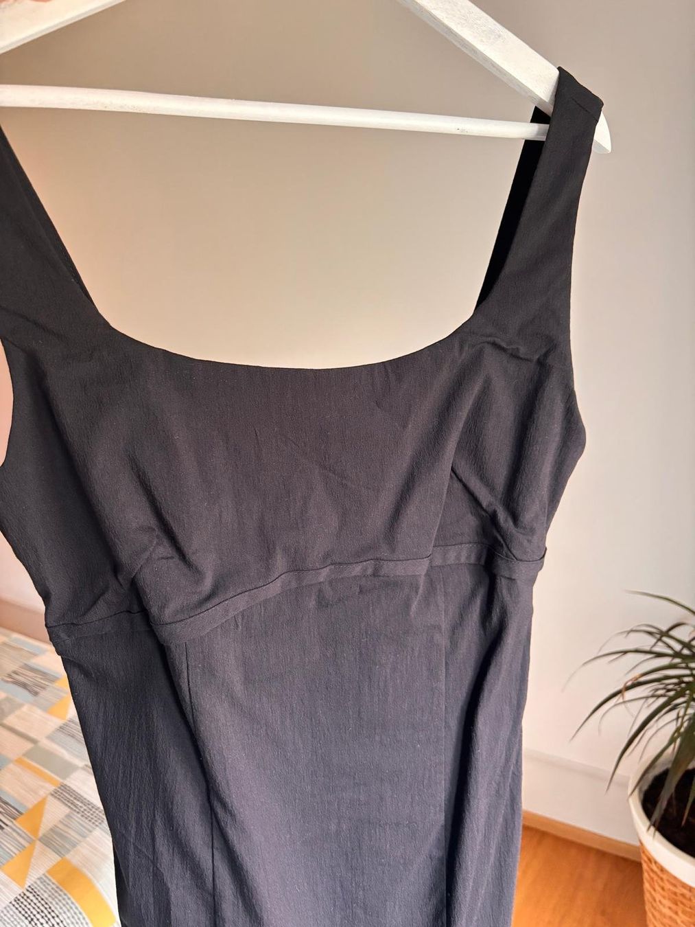 Kleider: Robe noire Mango - NEUVE - Taille M – Neu (gemäss Beschreibung) aus Romainmôtier von val_r8sn 5