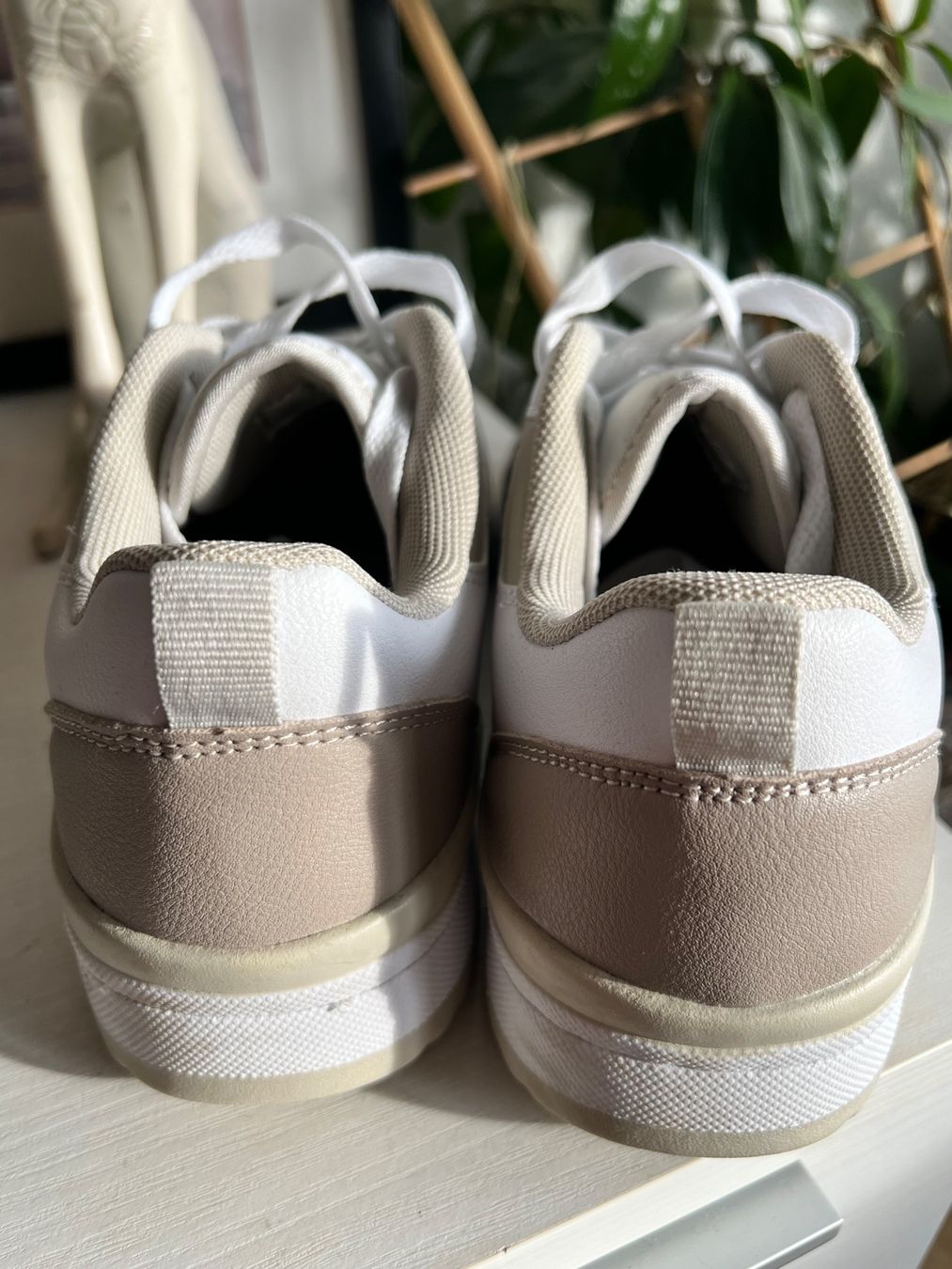 Damenschuhe: Vty Sneaker beige - grösse 38 – Neu (gemäss Beschreibung) aus Effretikon von YaMn 4