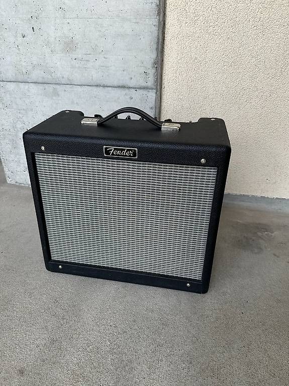 Fender Amplificateurs: Fender Blues Junior - Gitarren Amp / Verstärker – D'occasion à Zürich par sg03