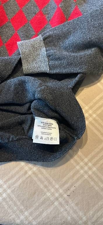 Maglioni & Felpe: Maglione ax 6 anni / 50% lana e cotone – Usato da Tesserete venduto da l_m_n67r 2