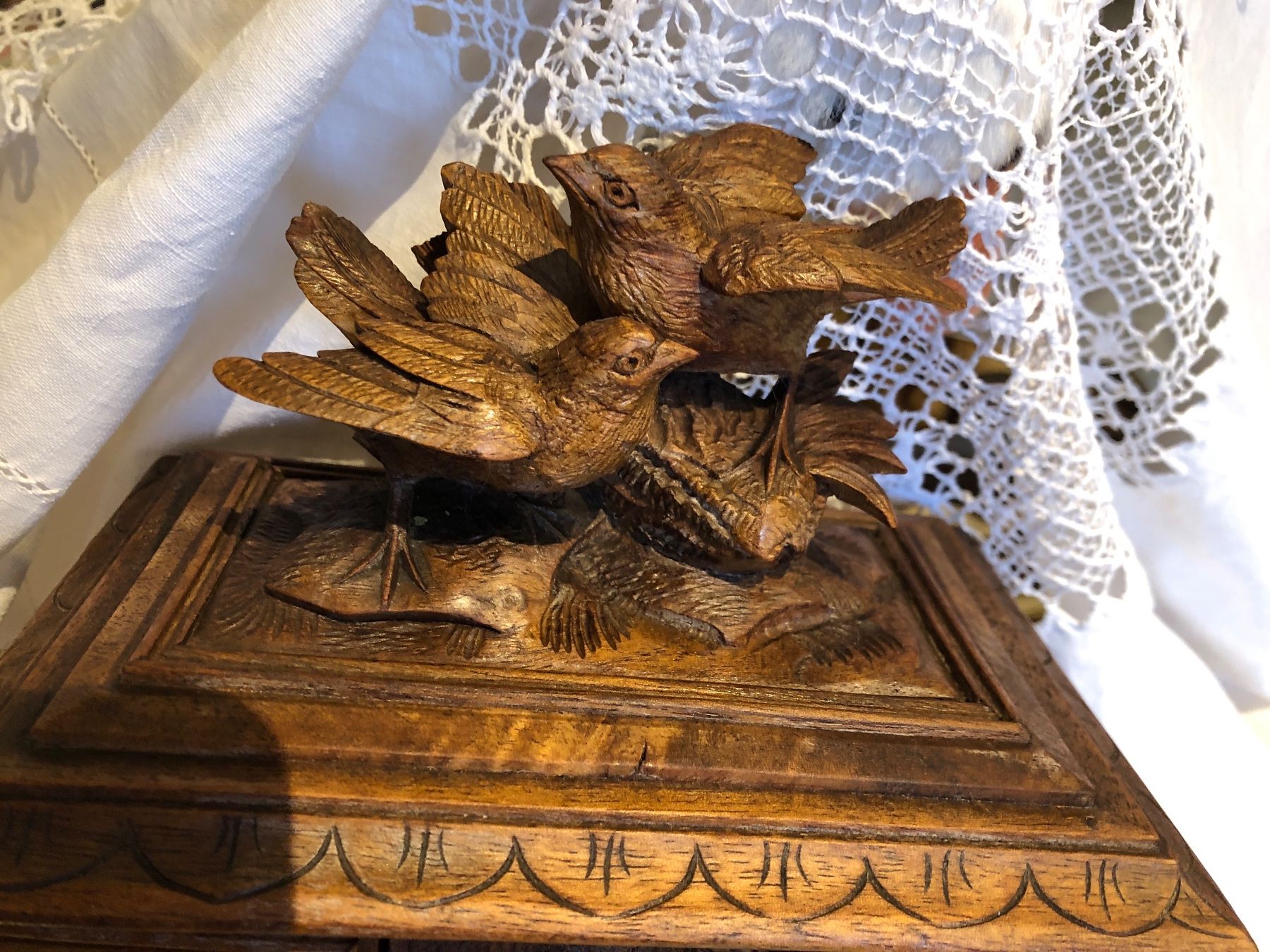 Coffrets à bijoux: Brienz Brienzer Holz Schatulle Schmuck Box – D'occasion à Zollikofen par lorik007 6