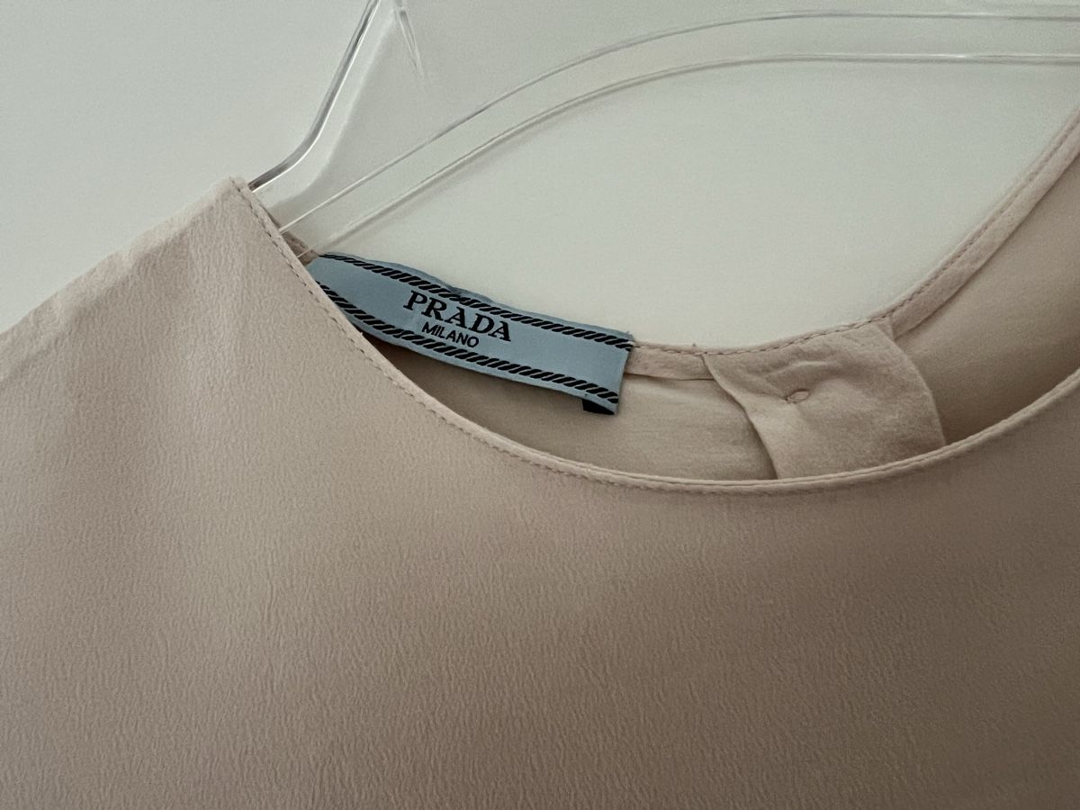 Prada Camicette: Prada Seidenbluse rosa, IT 40 – Usato da Zürich venduto da claudia0512 1