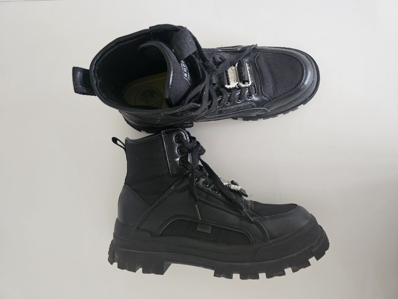 Herrenschuhe: ASPHA COM3 MID - Lace-up ankle boots - black – Gebraucht aus Leysin von Mr.Matthew 5