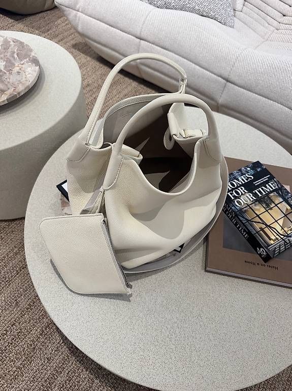 Loro Piana Borse: LORO PIANA BALE TASCHE – Nuovo (secondo la descrizione) da Schwyz venduto da bofb 6
