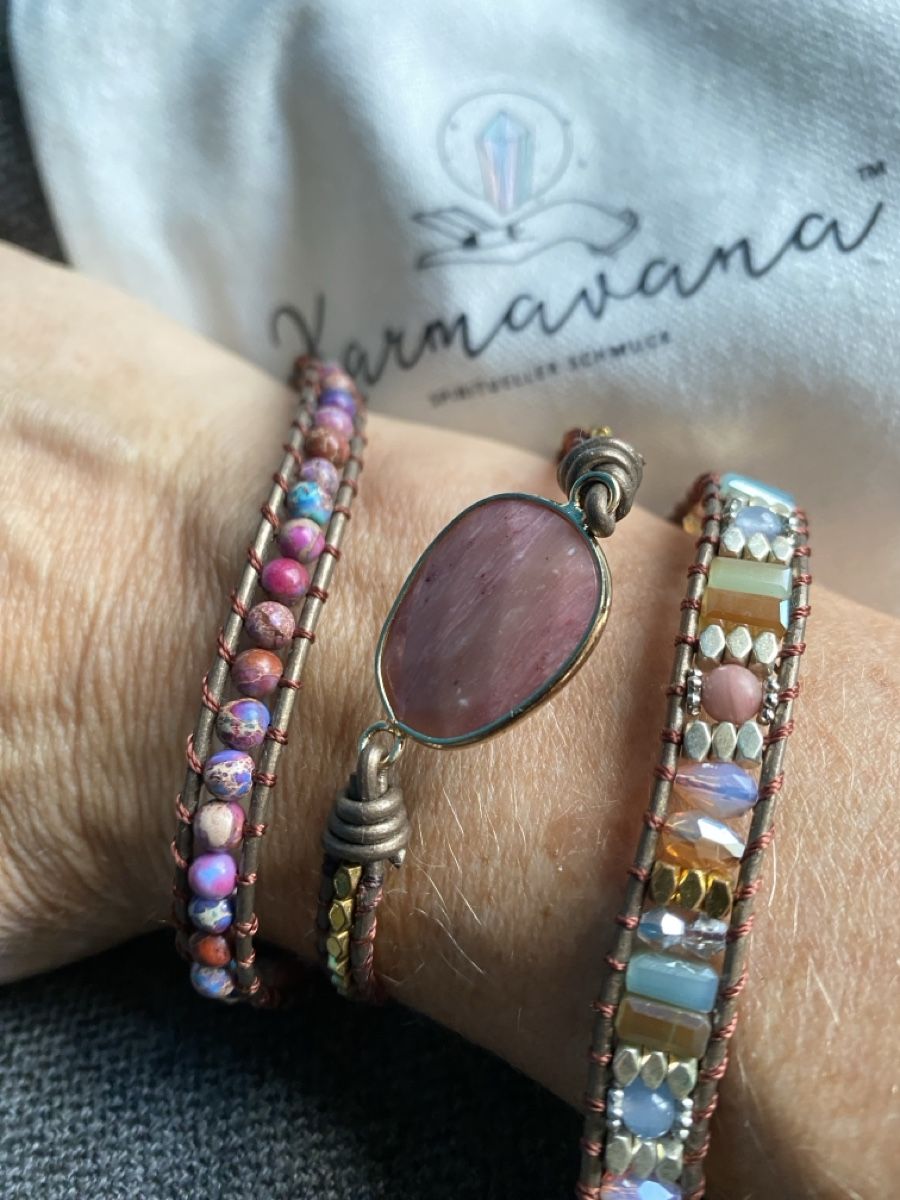 Bracciali & Braccialetti: Karmavana Wrap Bracelets - Boho Chic Style! – Nuovo (secondo la descrizione) da Gurmels venduto da ste_8qb5
