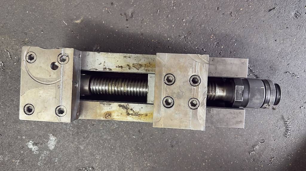 Gressel Tous les outils: Maschinenschraubstock Gressel – D'occasion à Neuhausen par reifen-profis 1