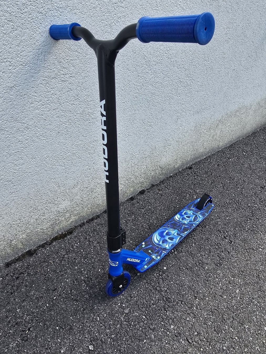 Hudora Kickboard: Hudora Stunt Scooter XQ12 Blue – Neuf (Voir description) à Fully par MrGabriel